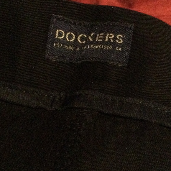 Dockers Men's Big and Tall Easy Khaki Pant - Picture 6 of 9